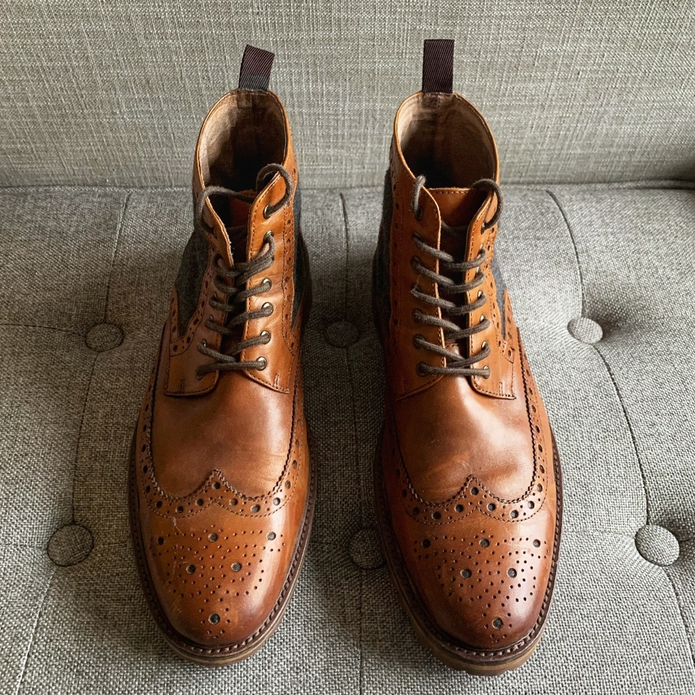 Lace Up Perforated Leather Ankle High Chukka Boots